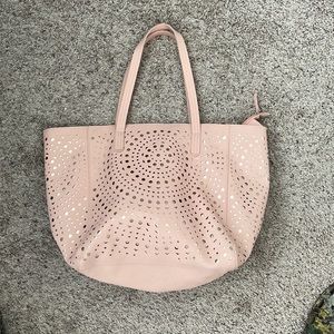 Bath and body works tote